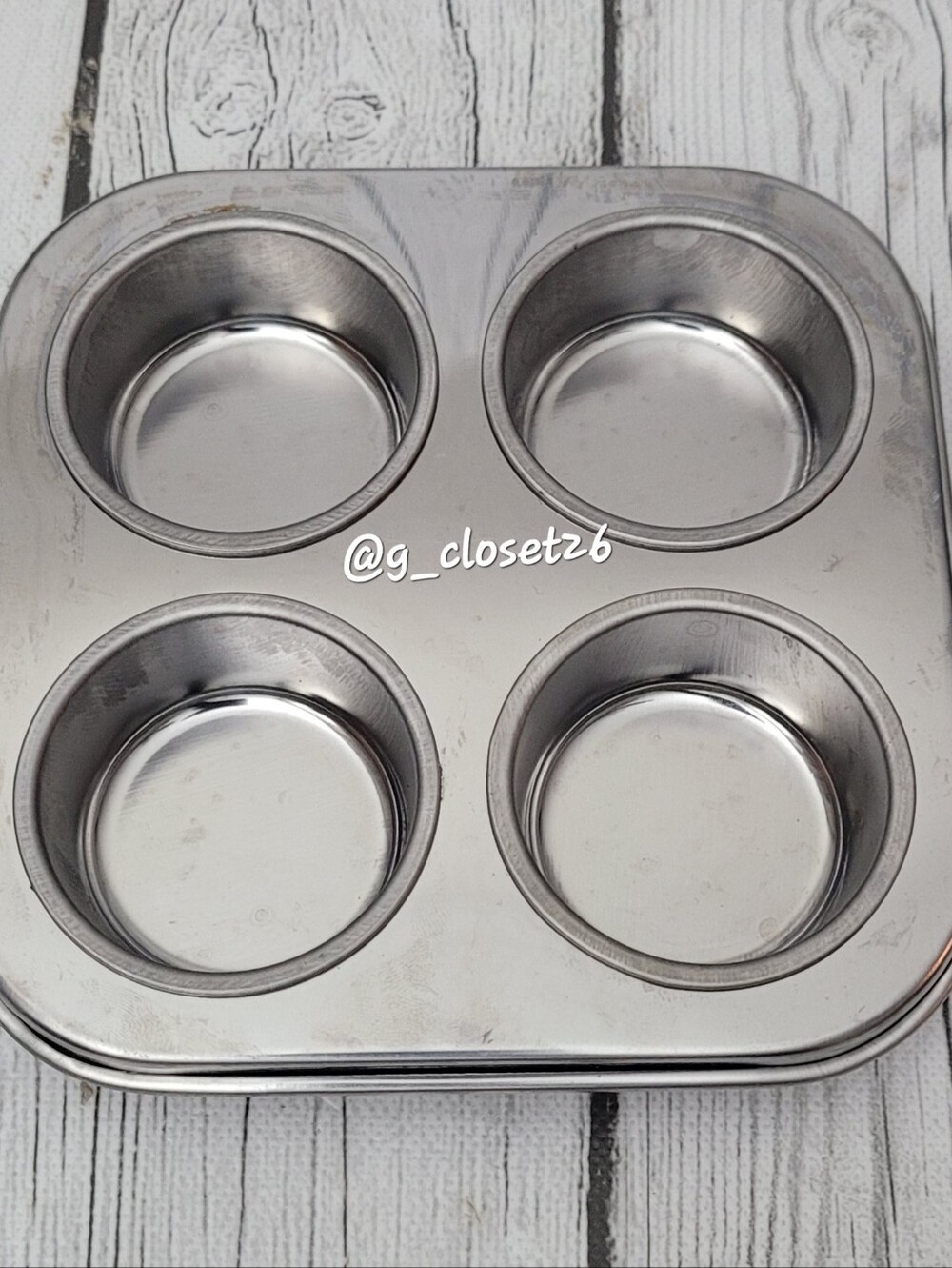 Melissa & Doug Stainless Steel 4-Cup Muffin Toy Pan - Silver